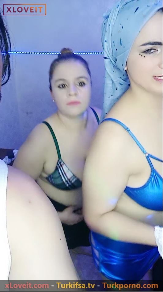 Biz 2 Aşık ifşa Grup yapan çiftler