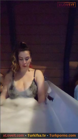 Lily W ifşa Efsane Türk olgun jakuzide canlı yayın yaptı
